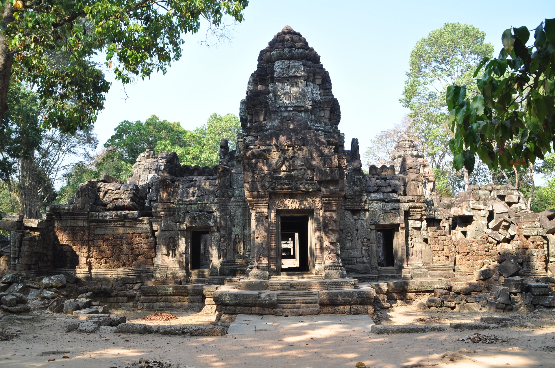 angkor-1627762_1920.jpg