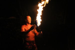 hawaii-fire-dance-825184_1920