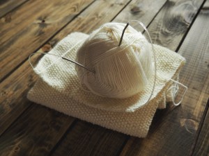 knitting-1268932_1920-1