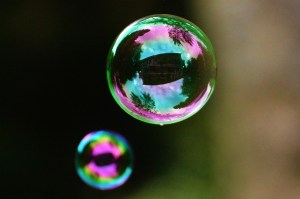soap-bubbles-817098_1280