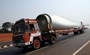 long-vehicle-320309_1920